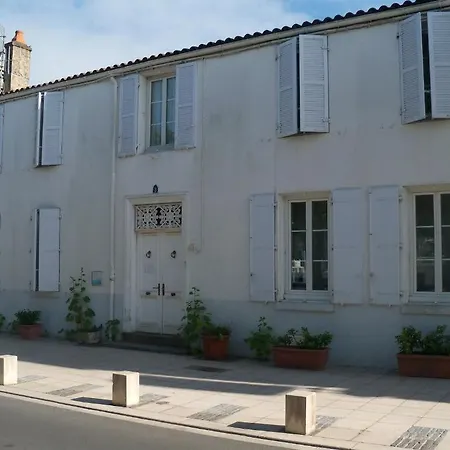 Bed & Breakfast Chambres D'hotes L'annexe Le Chateau-d'Oleron