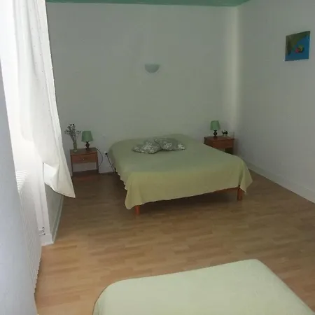 Chambres D'hotes L'annexe Alojamento de Acomodação e Pequeno-almoço Le Château-dʼOléron