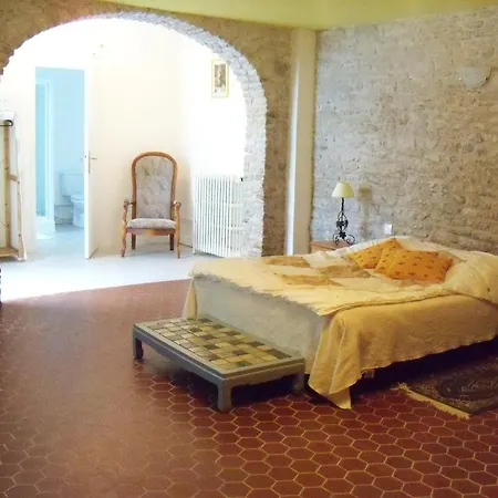 Chambres D'hotes L'annexe Alojamento de Acomodação e Pequeno-almoço